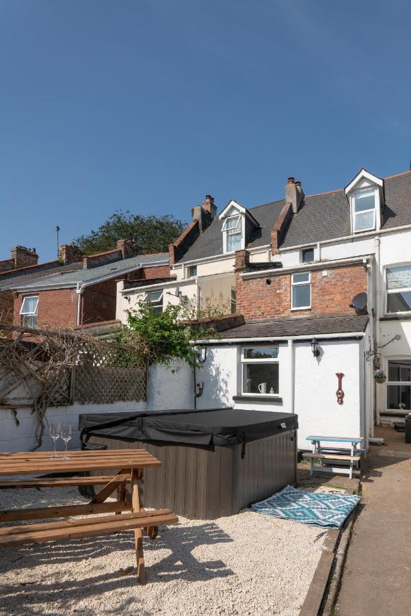 Belmont Villa - 4 Bed - Hot Tub Additional Cost - Sleeps 10-Tjs22Bv Ilfracombe Exterior foto